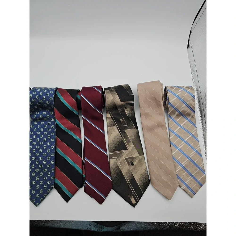 Vintage Men's Silk Tie Lot of 7 Banana RepublicTie BarCountess Mara Mixed Brands